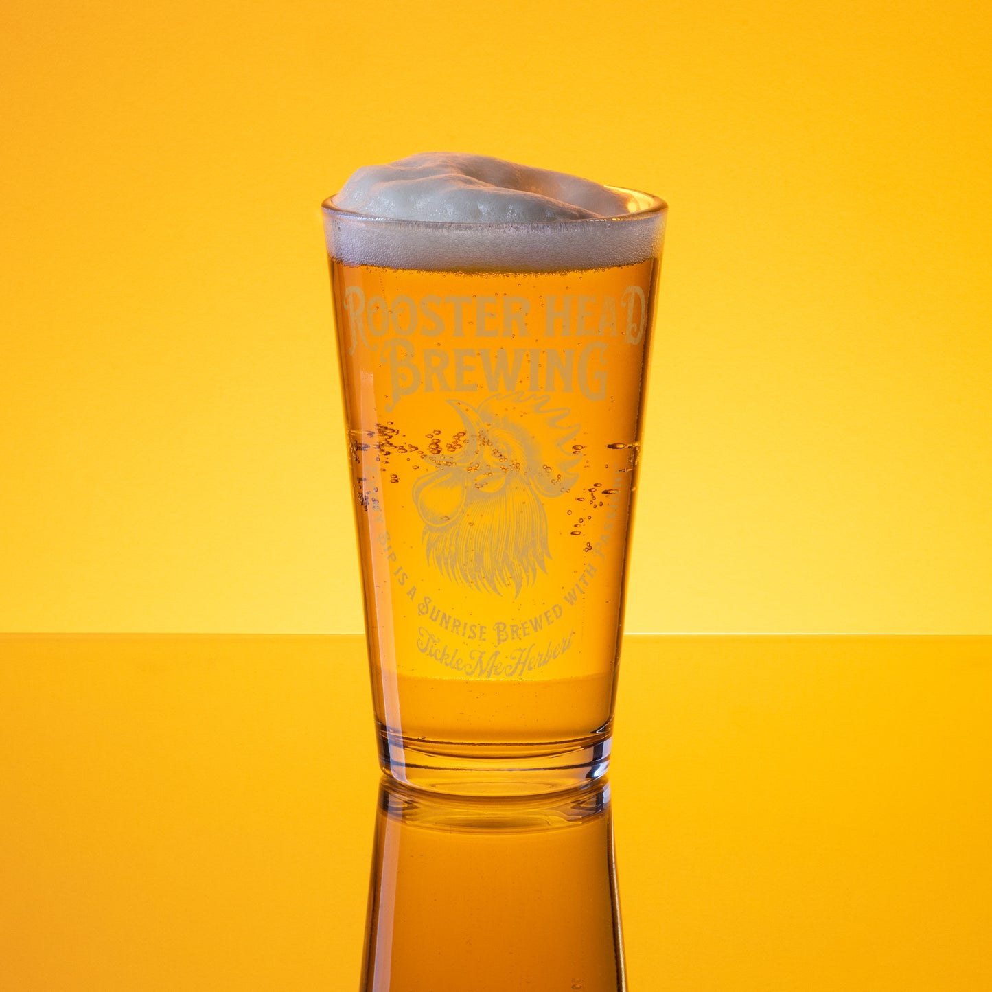Rooster Head pint glass